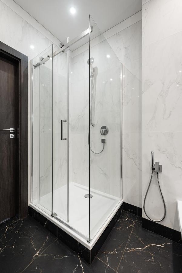Flatbook - City Center Apartments Brabank With Parking Gdansk Exterior foto